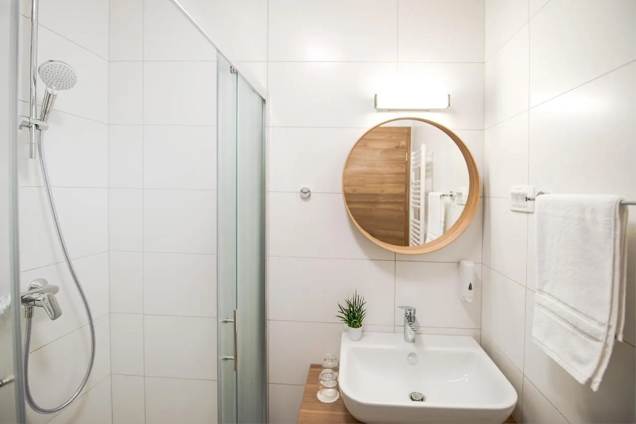 B&B Pod Vrbo Ljubljana Bed & Breakfast